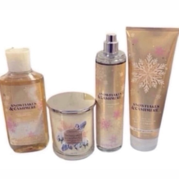 Snowflakes and Cashmere Bundle - Picture 2 of 2